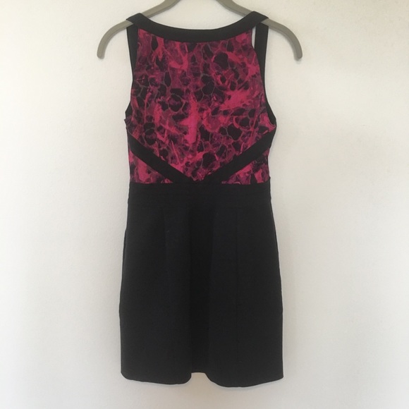 A/X Armani Exchange Sleeveless Dress - Picture 6 of 8